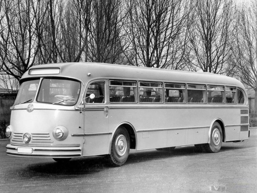  Mercedes-Benz O6600 H 1951 года  (фото 4 из 6)